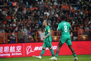 北京国安在最近五场对阵浙江的中超比赛中保持不败，其中三次零封